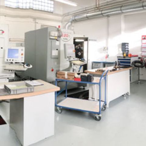 CNC Werkzeug Maschinenpark Schleiftechnik Mayer Rosenheim