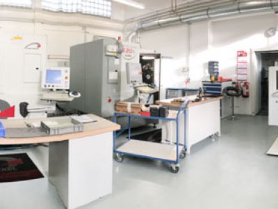 CNC Werkzeug Maschinenpark Schleiftechnik Mayer Rosenheim
