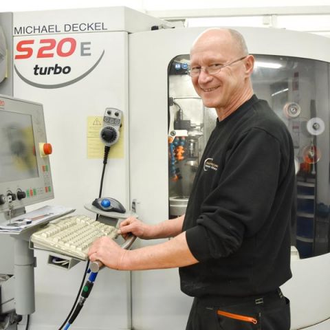 Ludwig Pichlmayr technischer Mitarbeiter Schleiftechnik Mayer